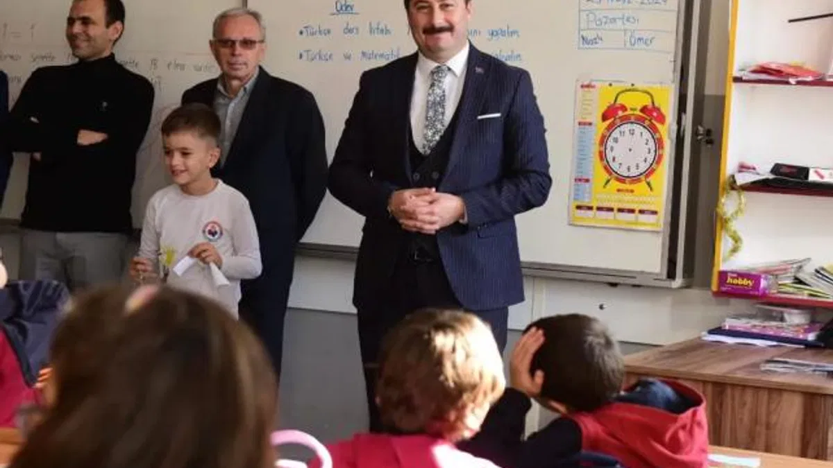 Başkan Ercan Özel küçük başkan adayının isteğini geri çevirmedi