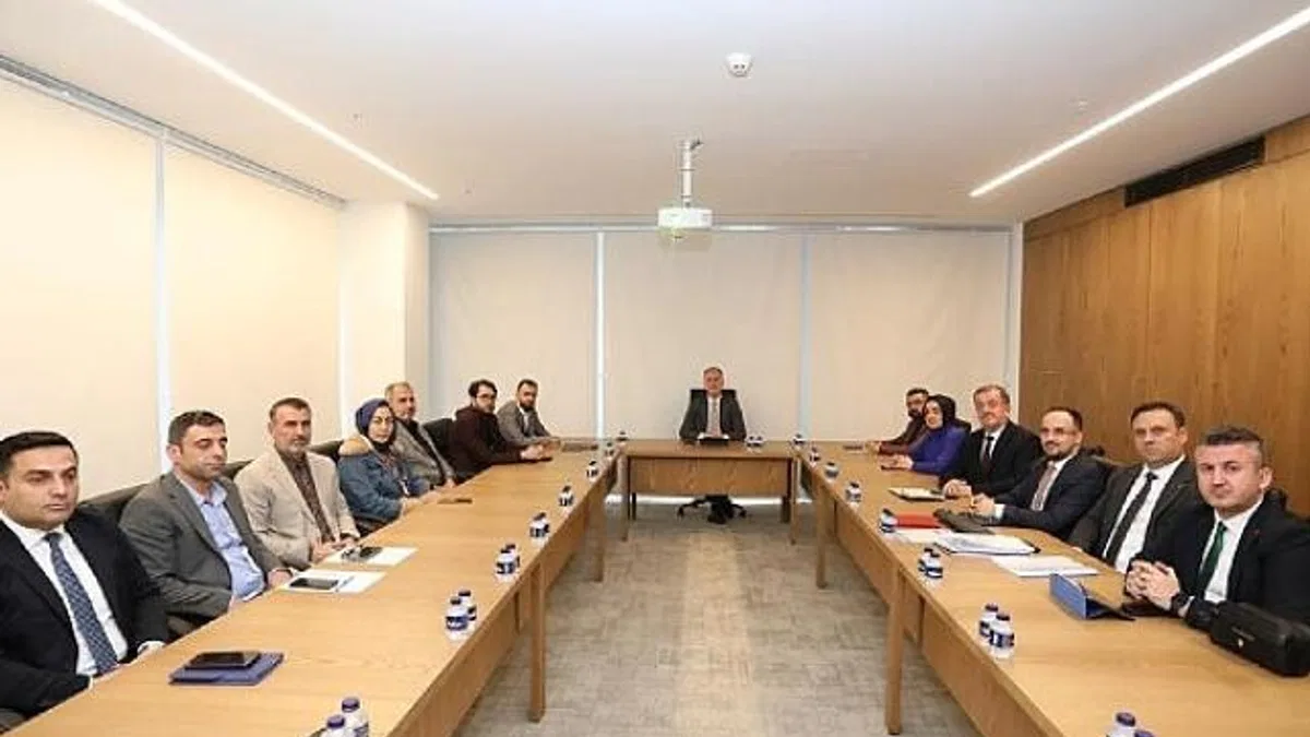 “İnegöl’ü Seven Herkesten Destek Bekliyorum”