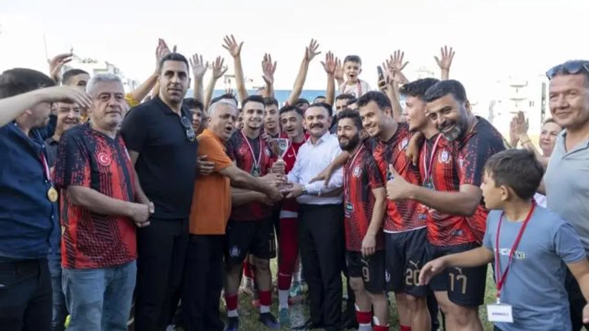 “Mersin’de süper kupa coşkusu: Zafer Ayvagediği’nin
