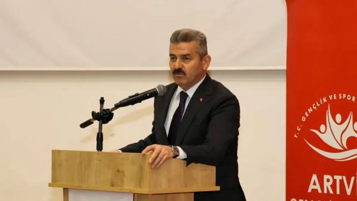 Artvin’de “Gençlik Politikaları Hazırlama ve Bilgilendirme Çalıştayı” düzenlendi