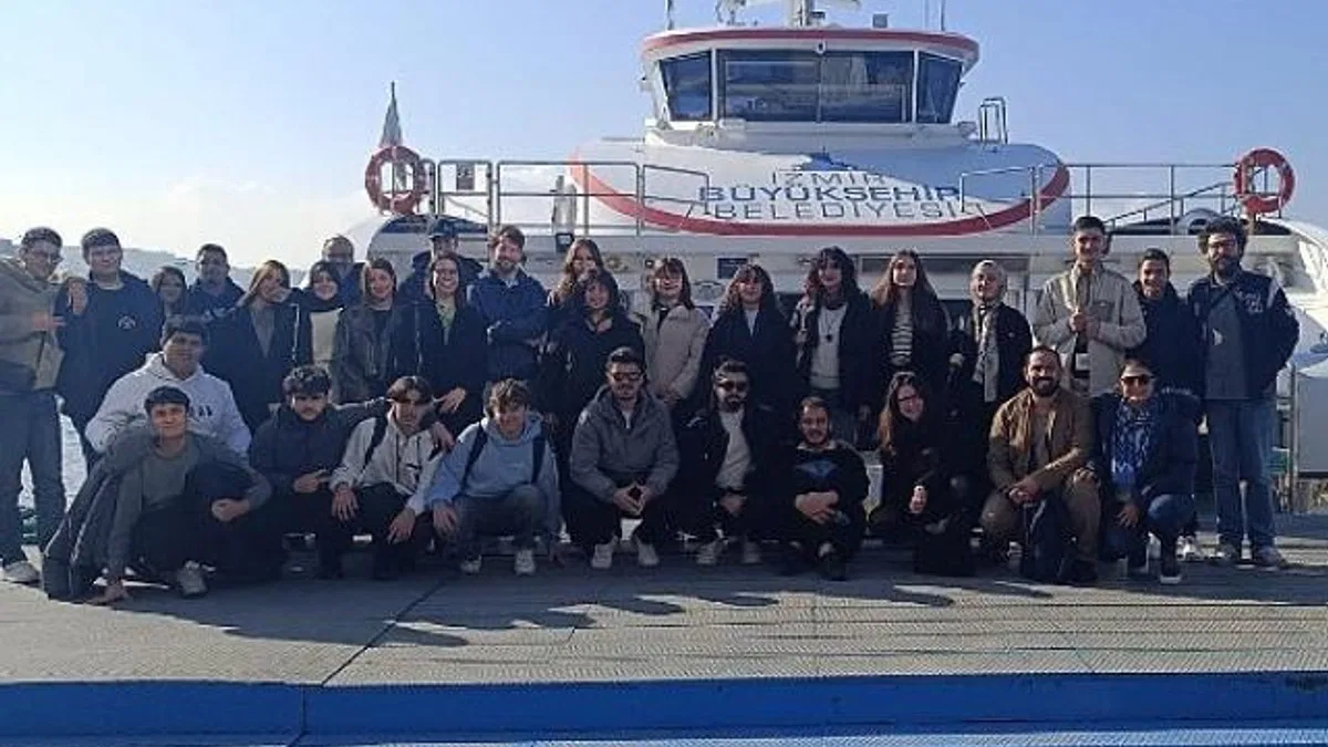 Türk ve Alman öğrenciler İzmir’de buluştu