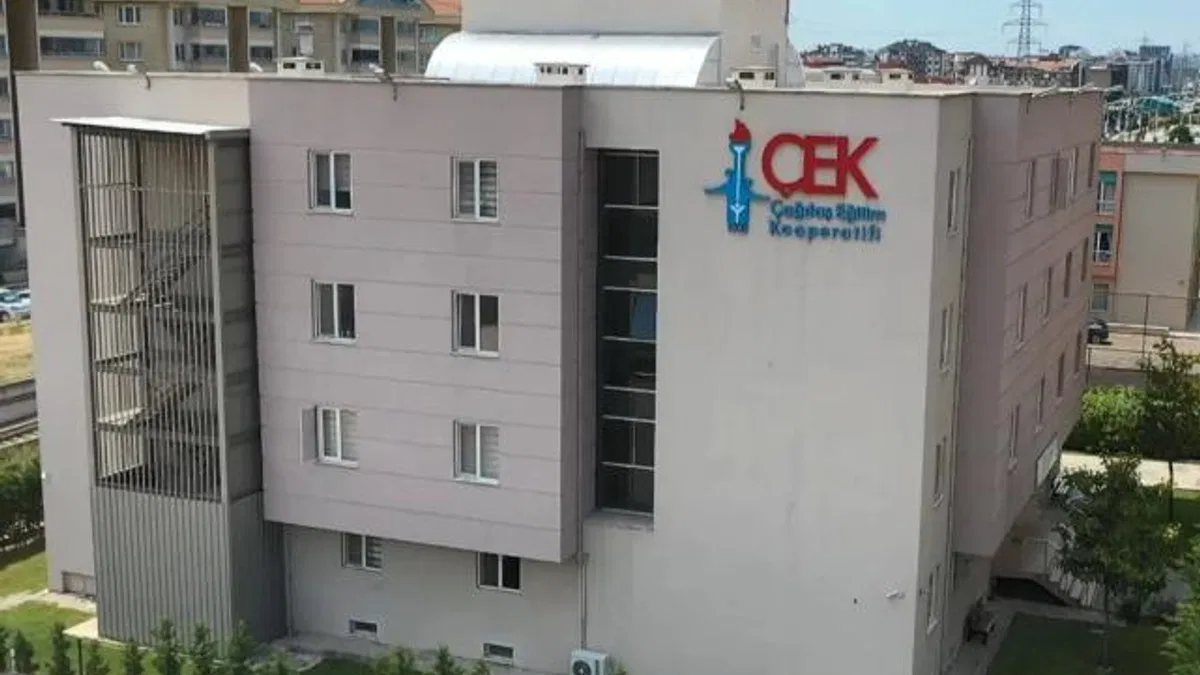 ÇEK, tam bursluluk programını hayata geçiriyor