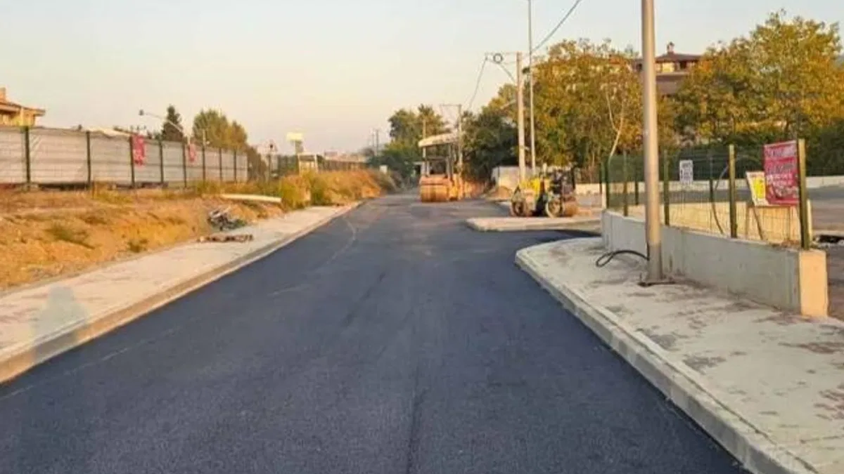 Karamürsel’in yeni otogarına asfalt