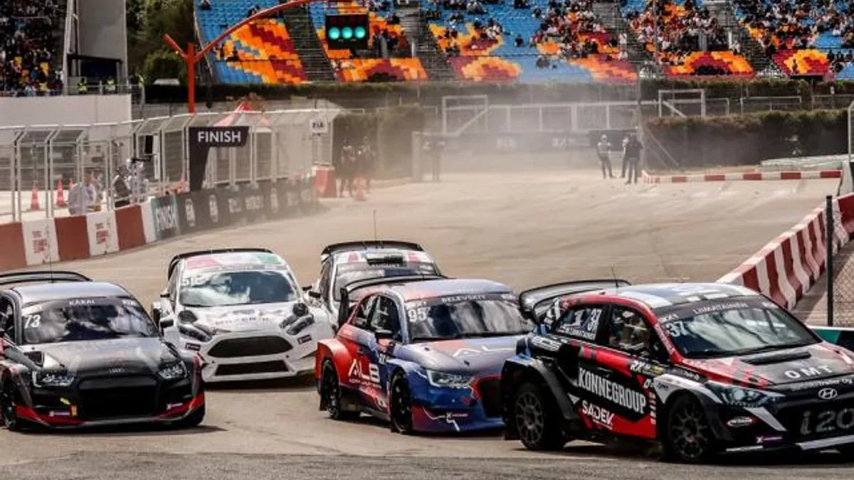 Dünya Rallikros finalinde heyecan verici düello