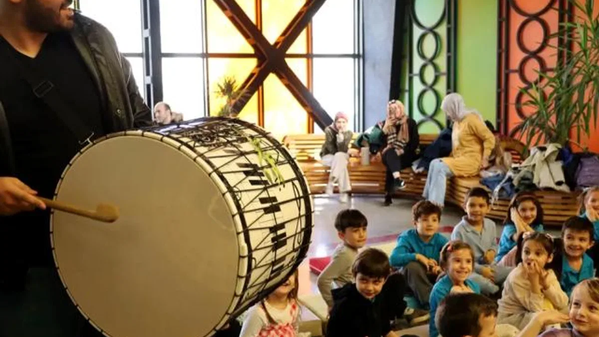 Sakarya’da minik yürekler Ramazan sevinci yaşıyor
