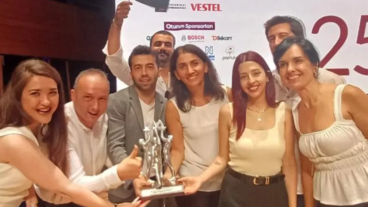 İzmir Büyükşehir Mükemmelliği Arayış Sempozyumu’ndan ödülle döndü
