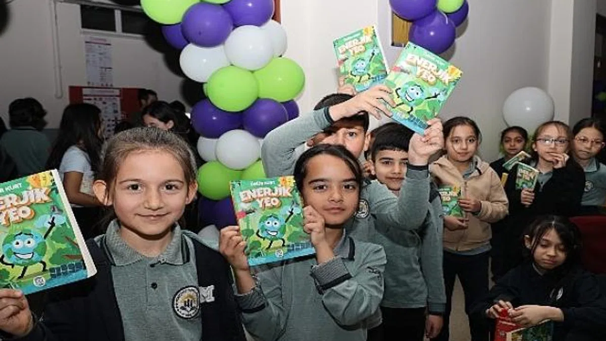 YEO’dan çocuklara temiz gelecek okullara güneş enerjisi!