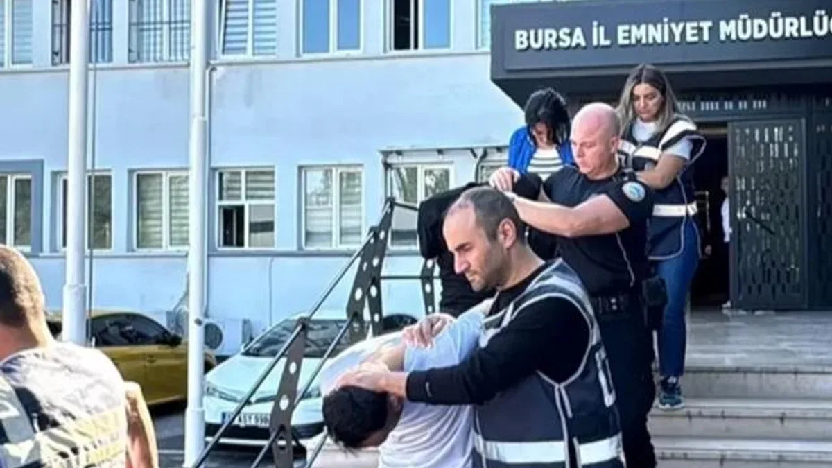 Bursa’da fuhuş operasyonunda 4 kadın kurtarıldı