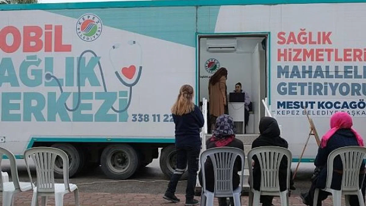 Mobil Sağlık Tırı Kemer’de
