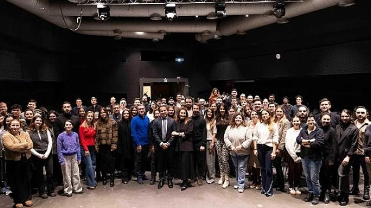 Microsoft Türkiye ve Boyner iş birliğinde düzenlenen hackathonda yapay zeka ile yaratıcılığın sınırları aşıldı