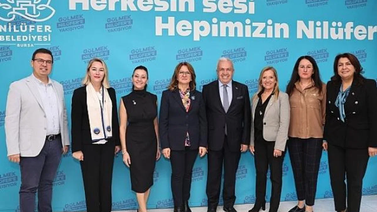 Türk Üniversiteli Kadınlar Derneği’nden Başkan Şadi Özdemir’e ziyaret