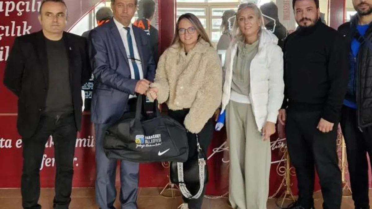 Bursa Karacabey’den okullara spor desteği devam ediyor