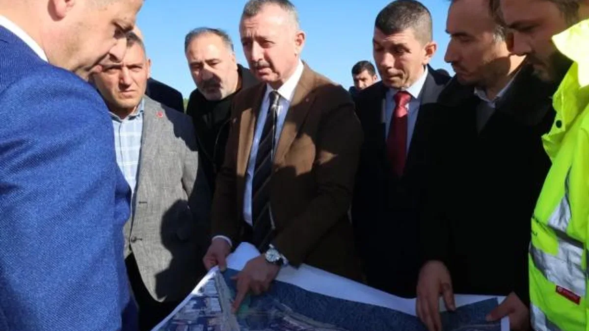 Başkan Büyükakın, Gebze’deki yol çalışmalarını inceledi