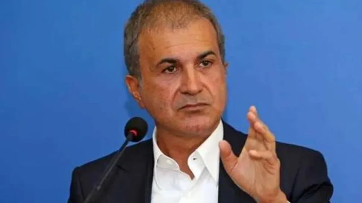 AK Parti Sözcüsü Ömer Çelik: Terörü ülke gündeminden çıkarmalıyız