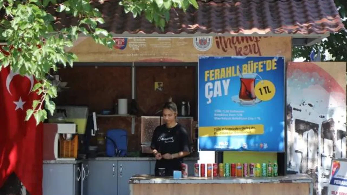 Enflasyona karşı sıcak bir bardak: Selçuk’ta çay 1 TL!