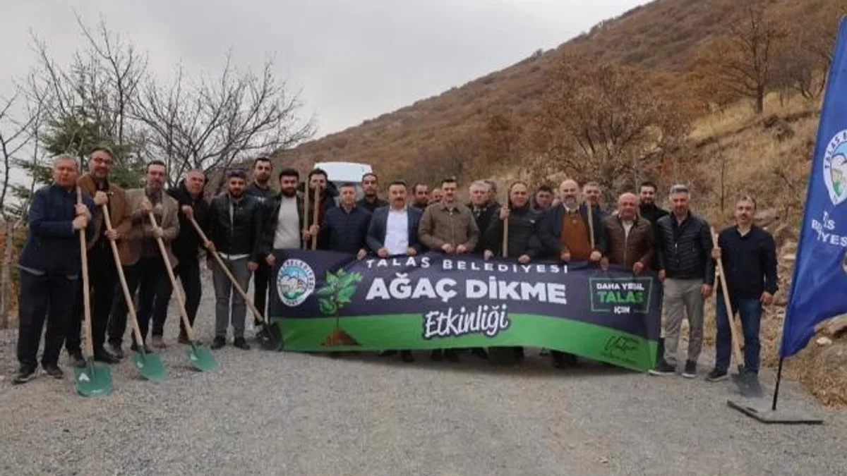 Ali Dağı’nın zirvesine bin 111 fidan