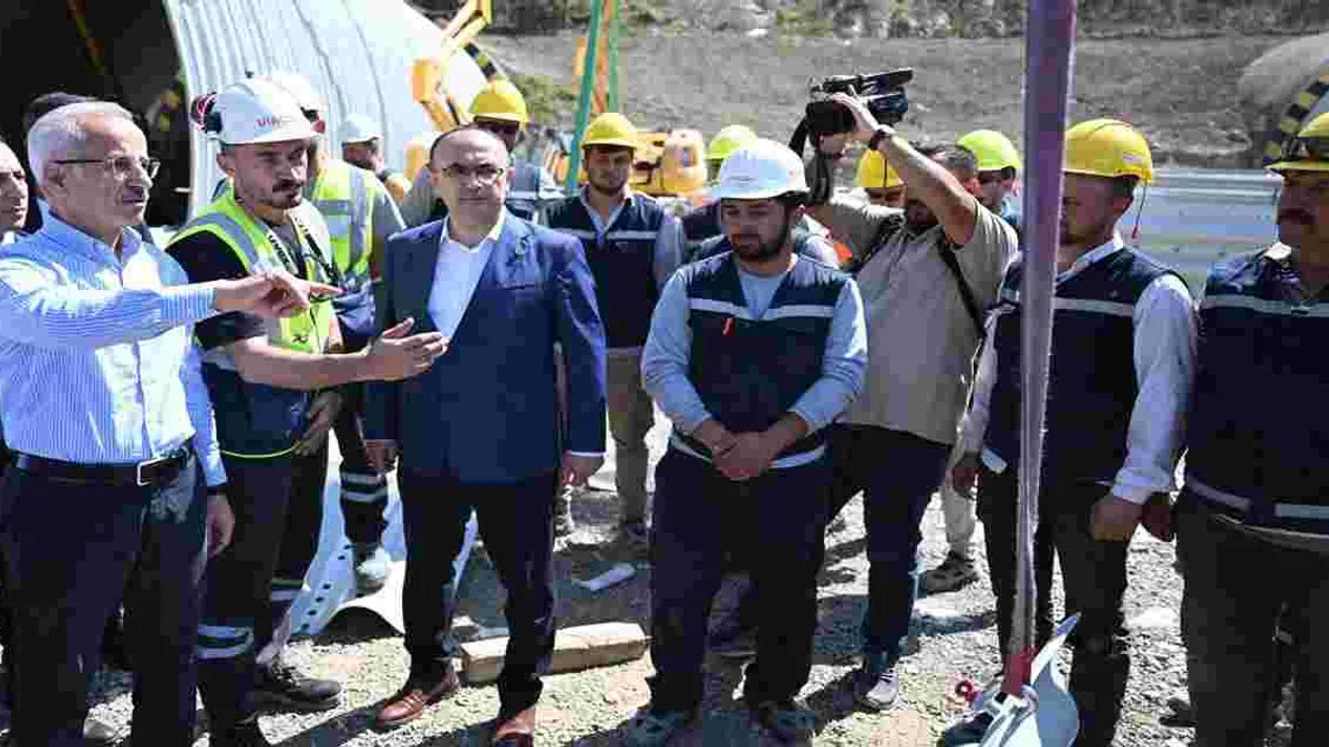 Bolu Dağı tünelindeki çalışmalar 19 Eylül’de tamamlanacak