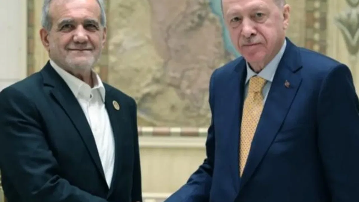 Cumhurbaşkanı Erdoğan İran Cumhurbaşkanı Pezeşkiyan ile görüştü