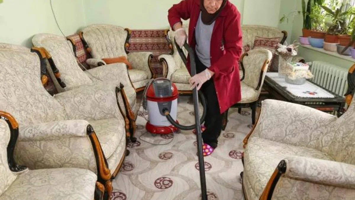 Konya Meram’da büyüklerin yüzleri bu bayram öncesinde de güldü!