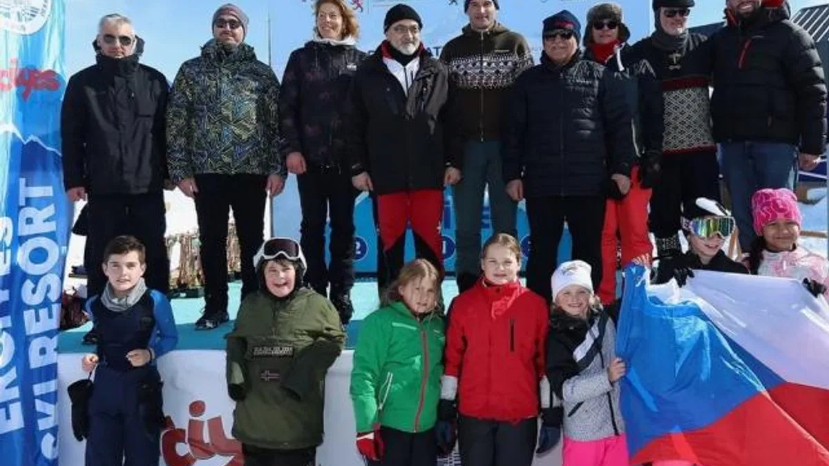 5’nci Diplomatik Kayak Yarışı nefesleri kesti