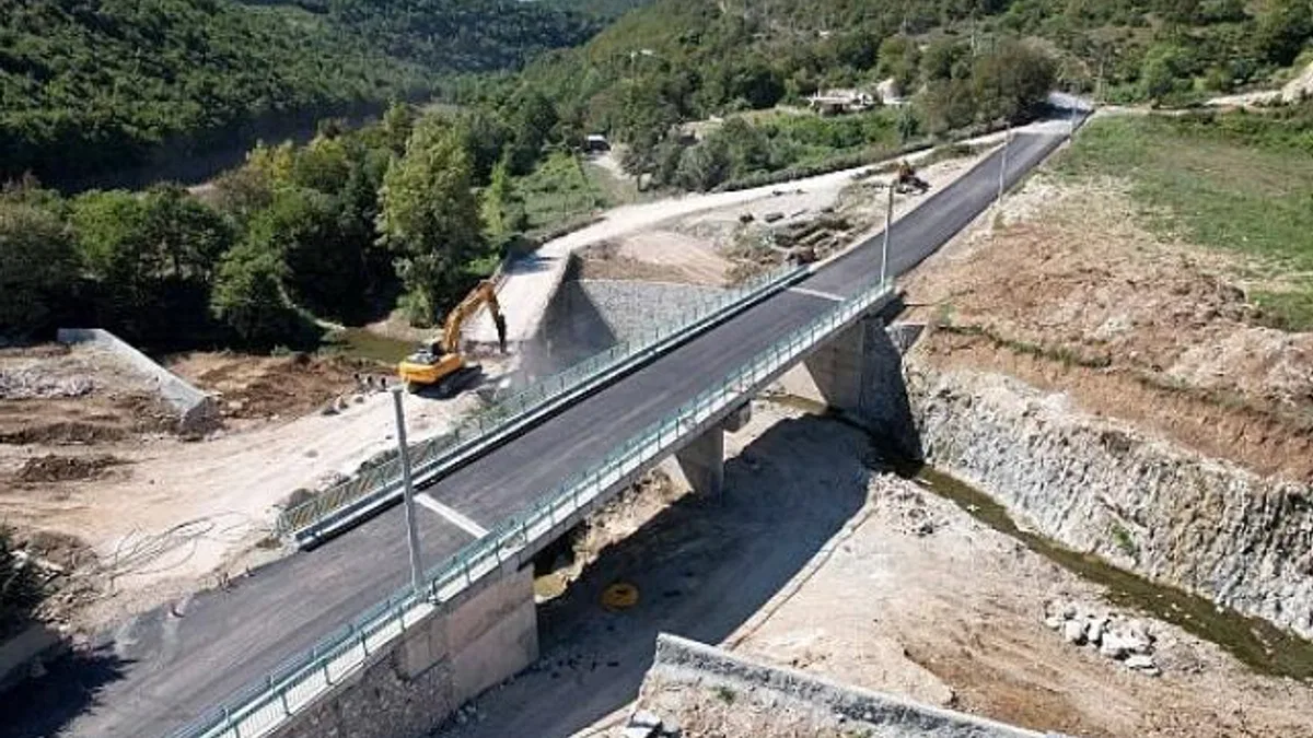 Gebze Duraklı-Alihocalar Köprüsü trafiğe açıldı