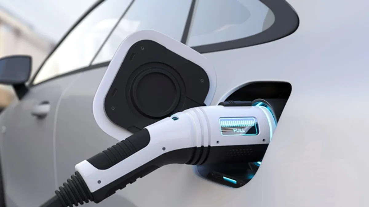‘Elektrikli aracı şarj eden enerji de temiz olmalı!’