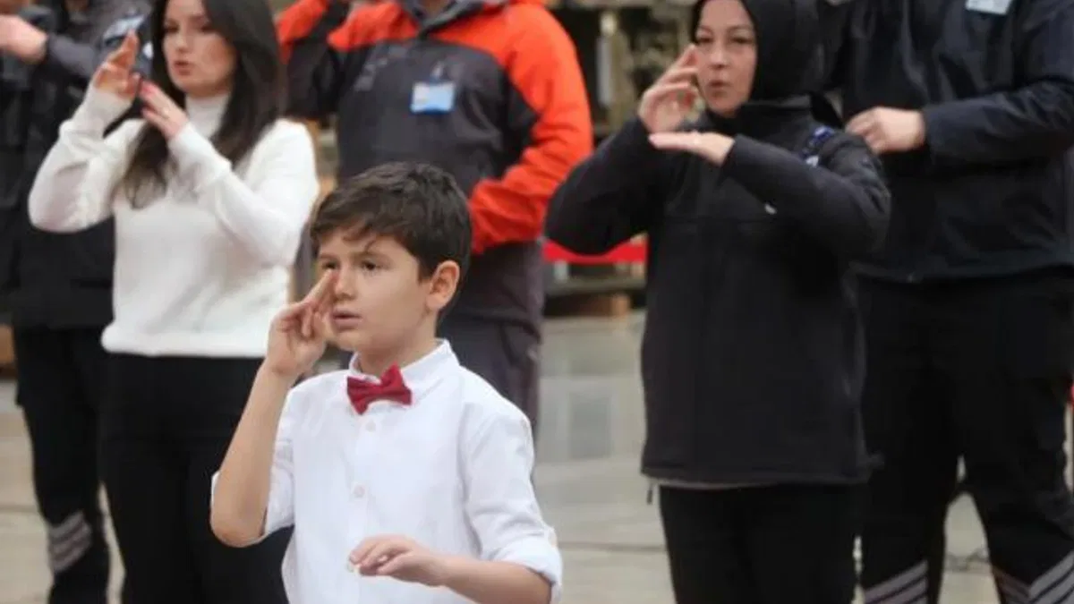 Bursa Burulaş’ta hizmet bir ‘işaret’e bakıyor