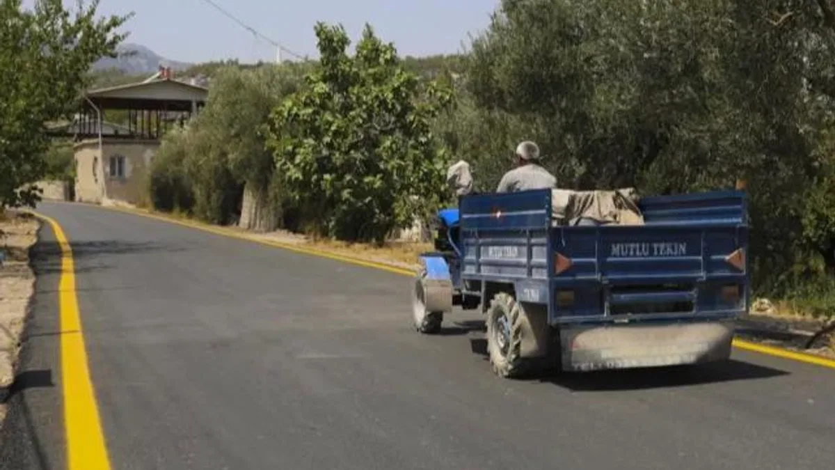Mersin’de Gülnar Şehit Recep Çelik caddesi yenilendi