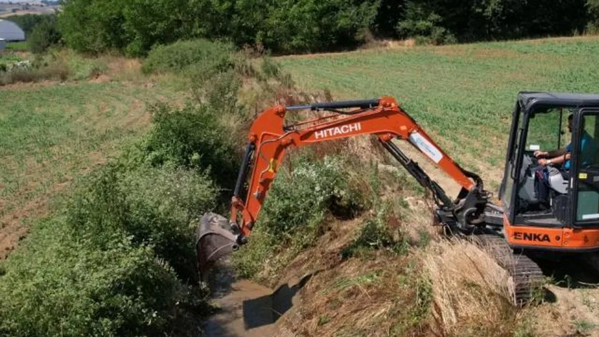 Kocaeli’nin sulama kanallarında hummalı temizlik