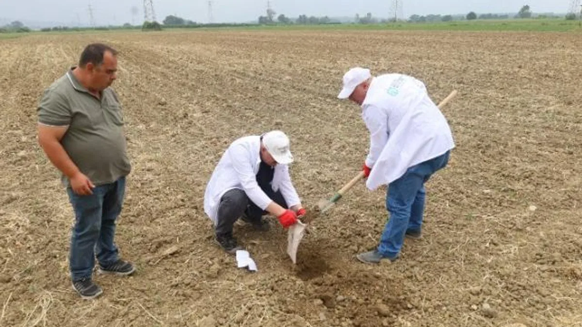 Kocaeli’de çiftçilere ücretsiz toprak analizi
