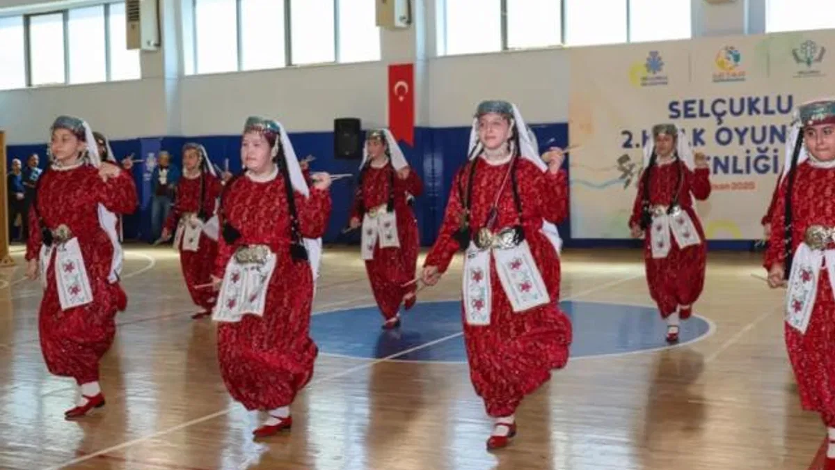 Konya Selçuklu’da 2. halk oyunları şenliği tamamlandı