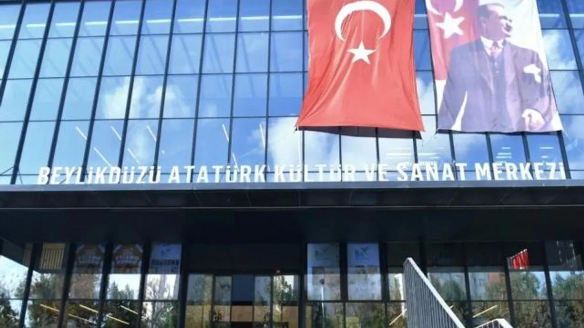 İstanbul Beylikdüzü’nde kültür sanat ‘Ekim’i!