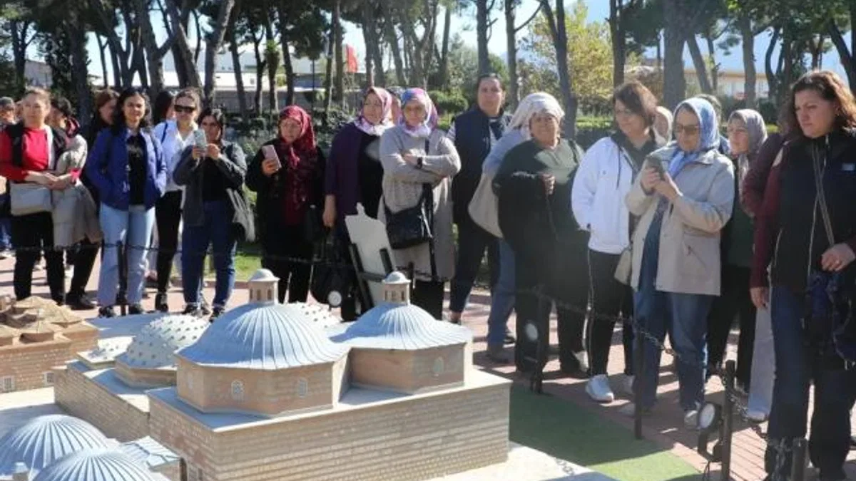 Manisa’da kadınlar sosyal hayatla buluşmaya devam ediyor