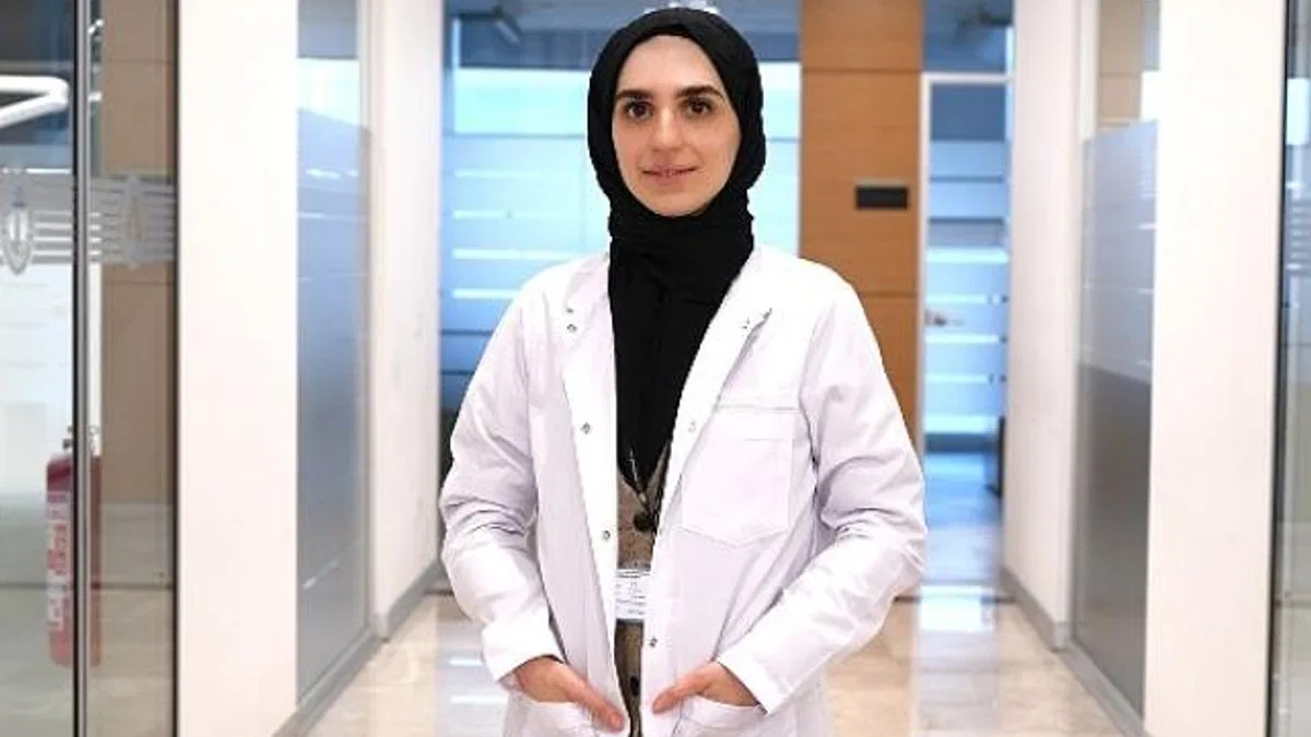 Kahve keyfi mi, diş sağlığı mı? Kahve tüketimi diş minesine zarar veriyor!