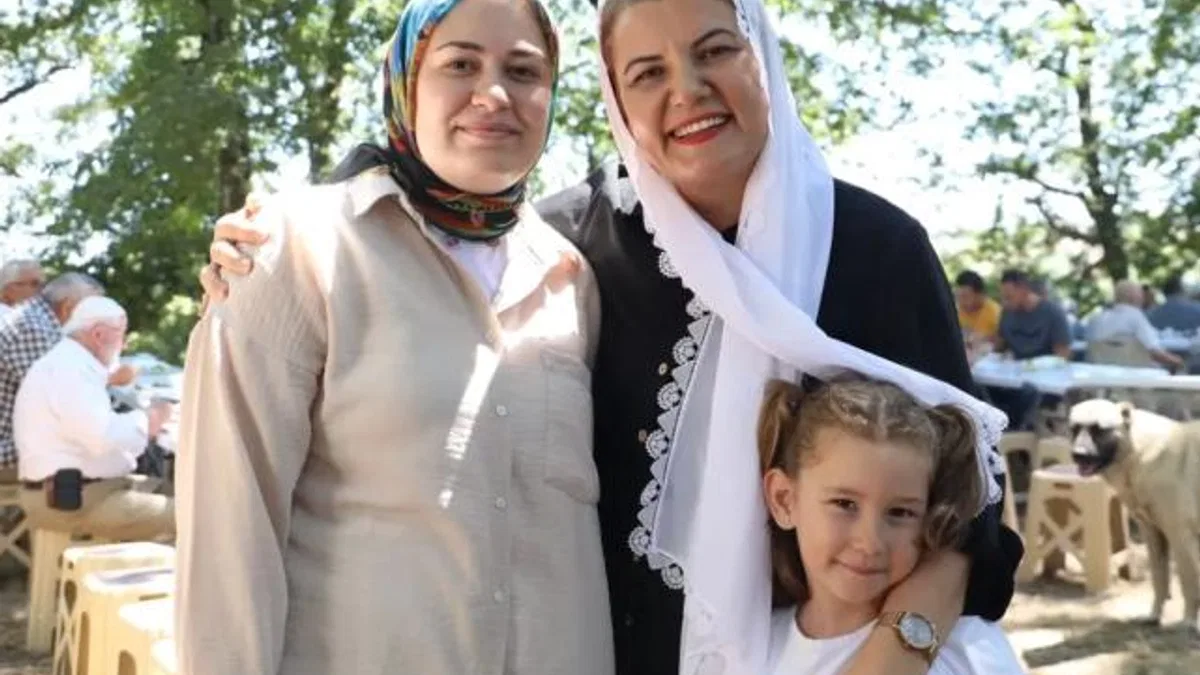 Kocaeli Çınar’ın ilk mezunlarından sürpriz buluşma