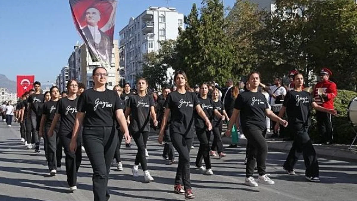 Karşıyaka’yı bayram coşkusu sardı!