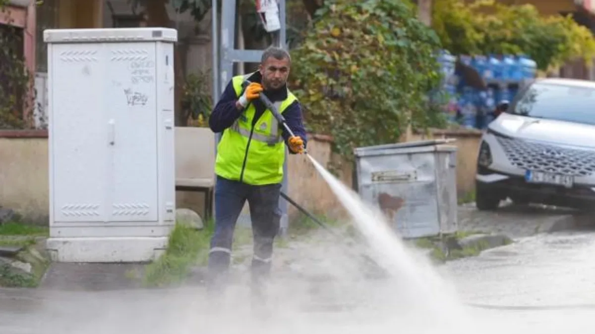 İstanbul Maltepe’de toplu temizlik seferberliği sürüyor