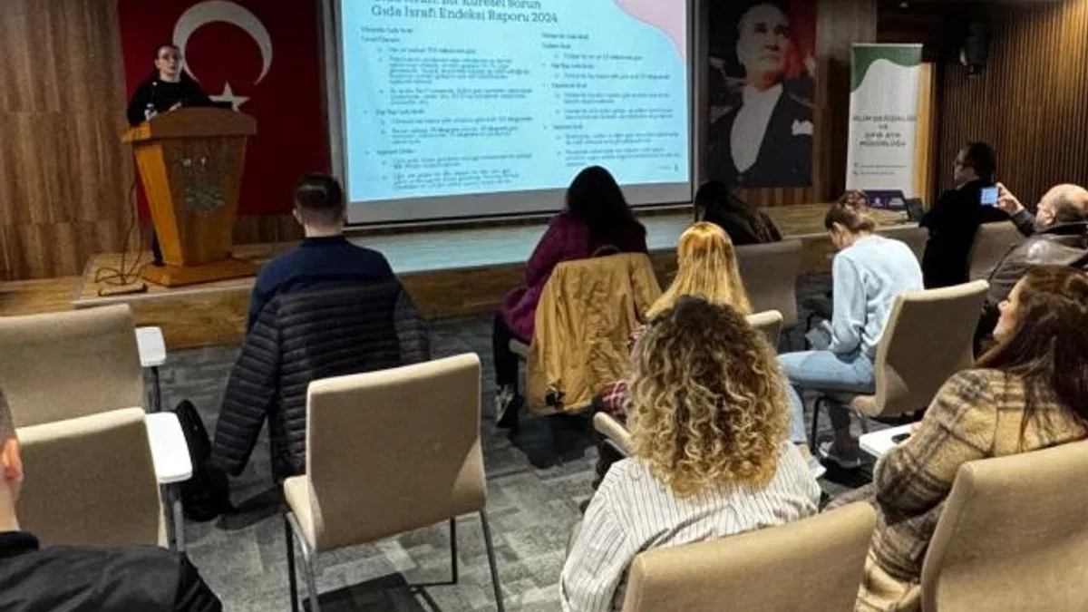 İstanbul Bakırköy’de ‘gıda atma dünyayı renklendir’ programı