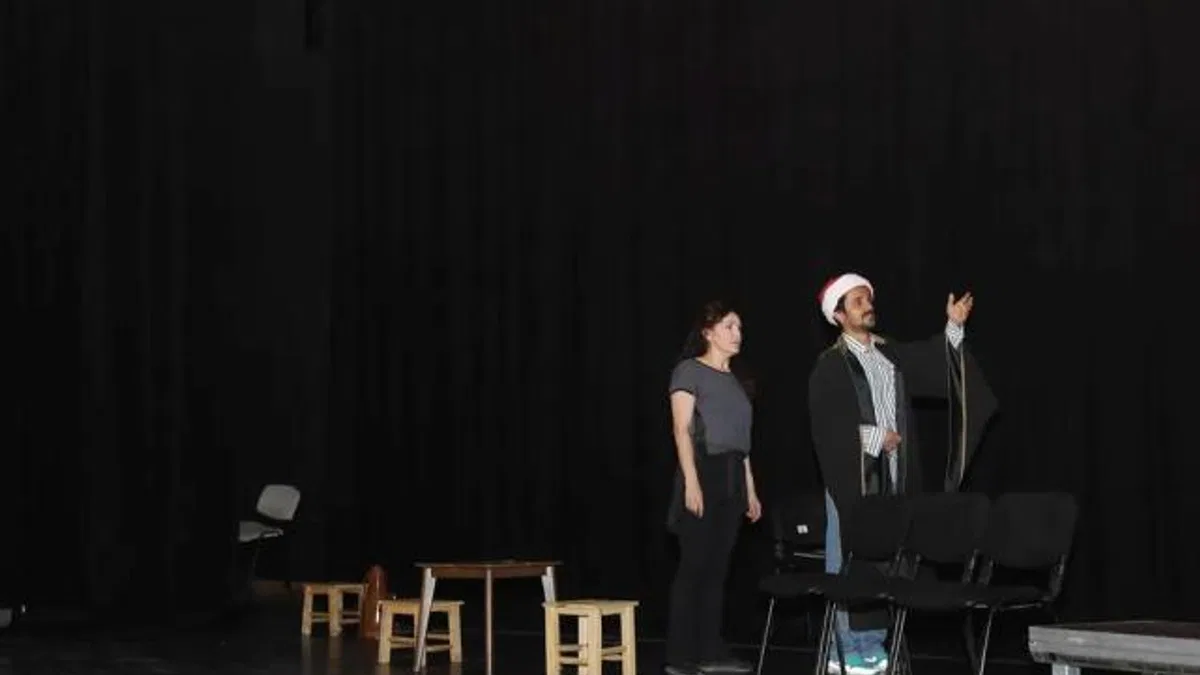 Tamer Karadağlı’dan Gaziantep Şehir Tiyatrosu’na ziyaret
