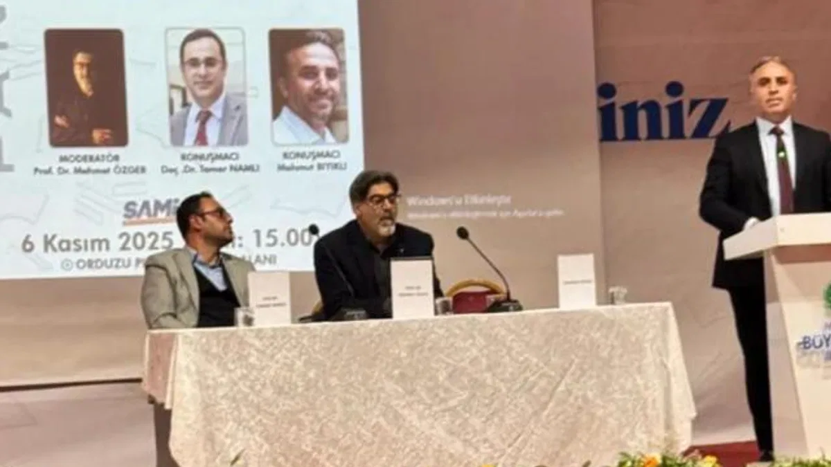 Malatya Kitap Fuarı’nda Yavuz Bülent Bakiler konuşuldu