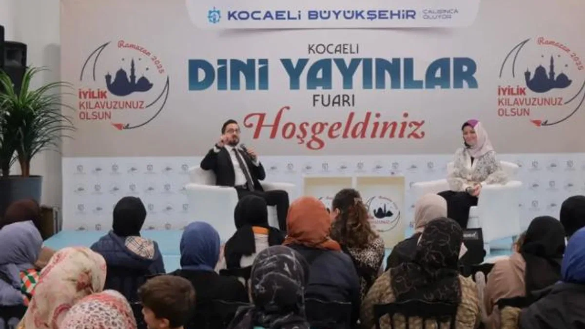 Yazar Tongar’dan Kocaeli Milli İrade Meydanı’na övgüler