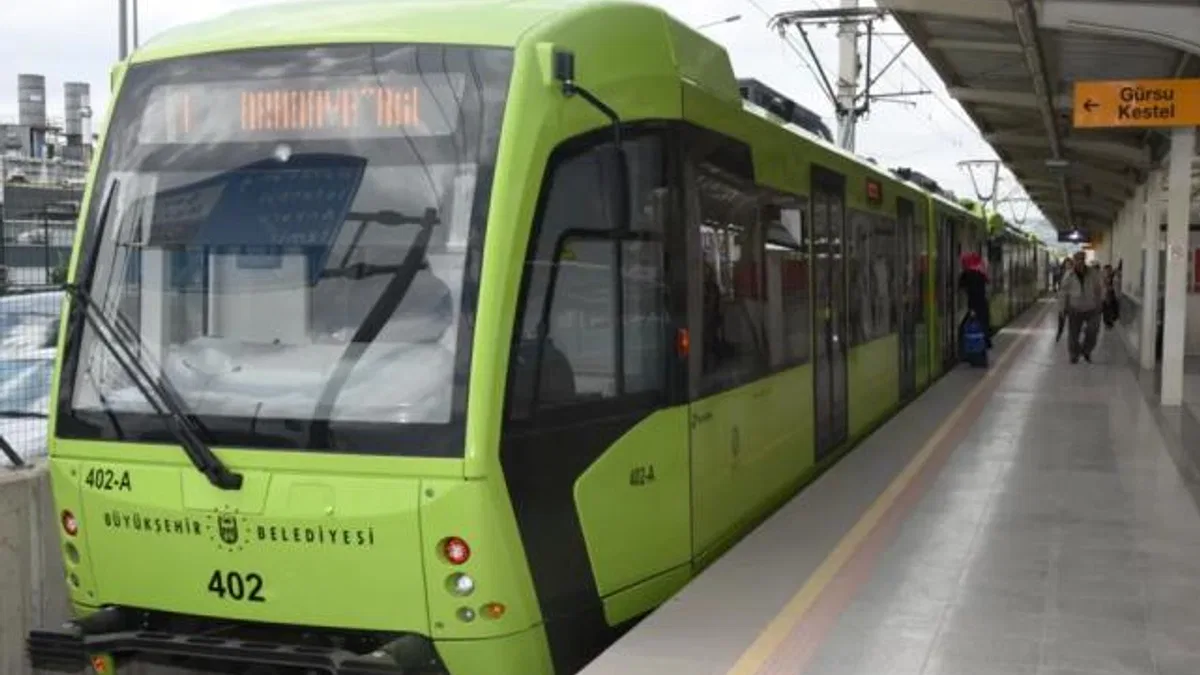 Bursaray her gün bir dünya turu atıyor! Bursa’da toplu ulaşımda kapasite 334 milyona ulaştı