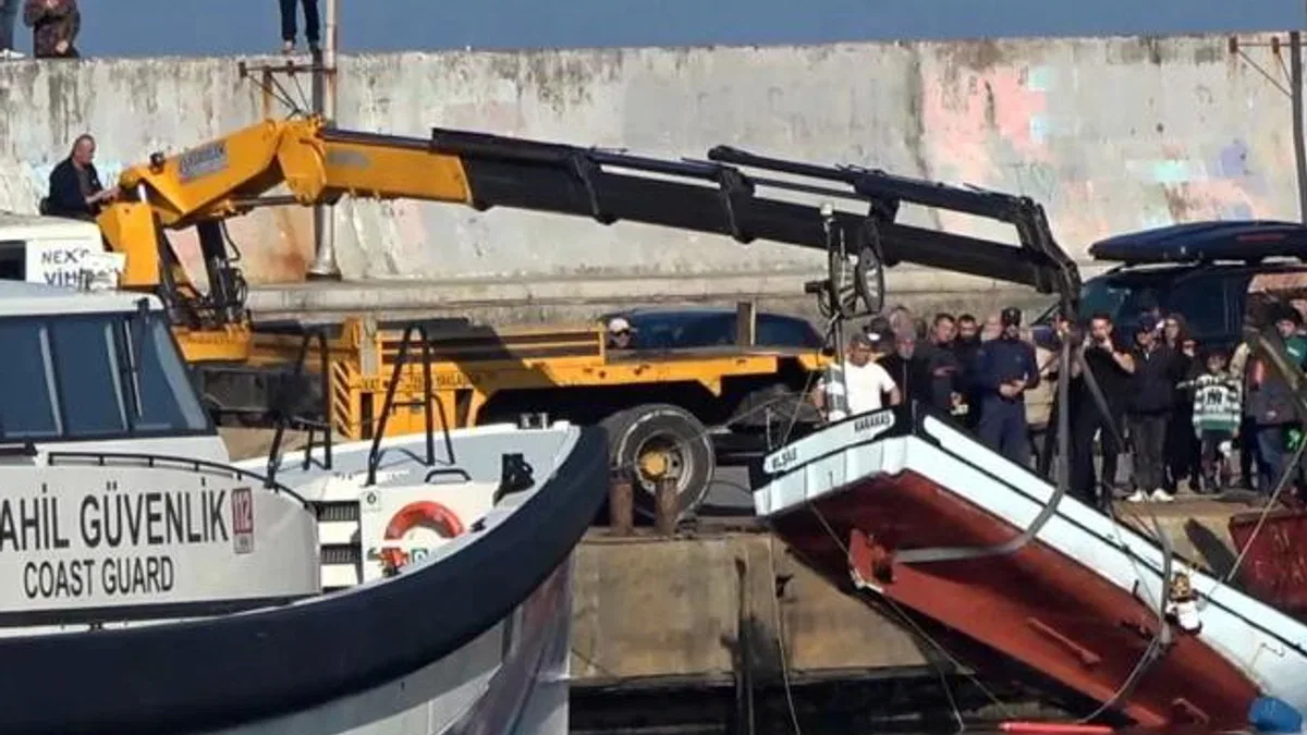 İstanbul Şile’deki deniz kazasında batan tekne çıkarıldı… Balıkçıdan halen haber yok!