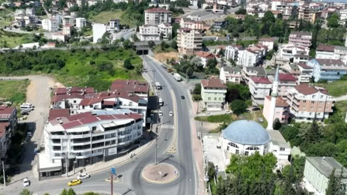 Kocaeli Büyükşehir’den Gebze trafiğine köprülü neşter