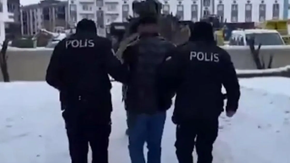 77 ilde zehir tacirlerine Narkokapan!