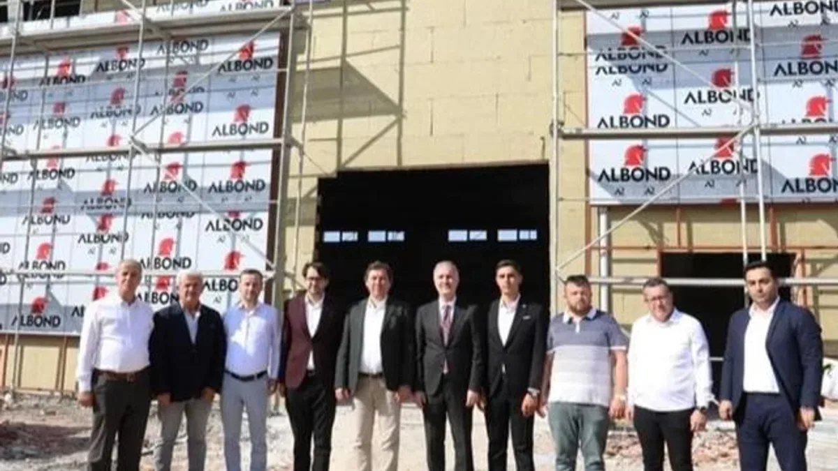 “İnegöl’e güzel bir eser kazandırıyoruz”