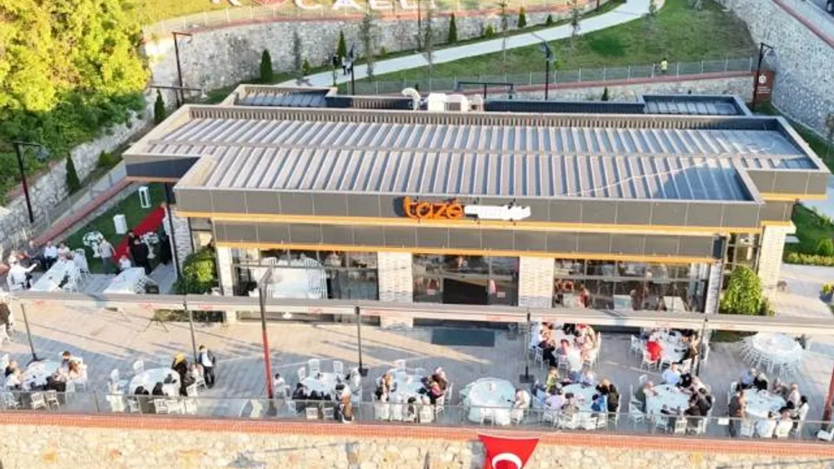 Taze Davet Salonu, Karamürsel’de bölgenin gözdesi oldu