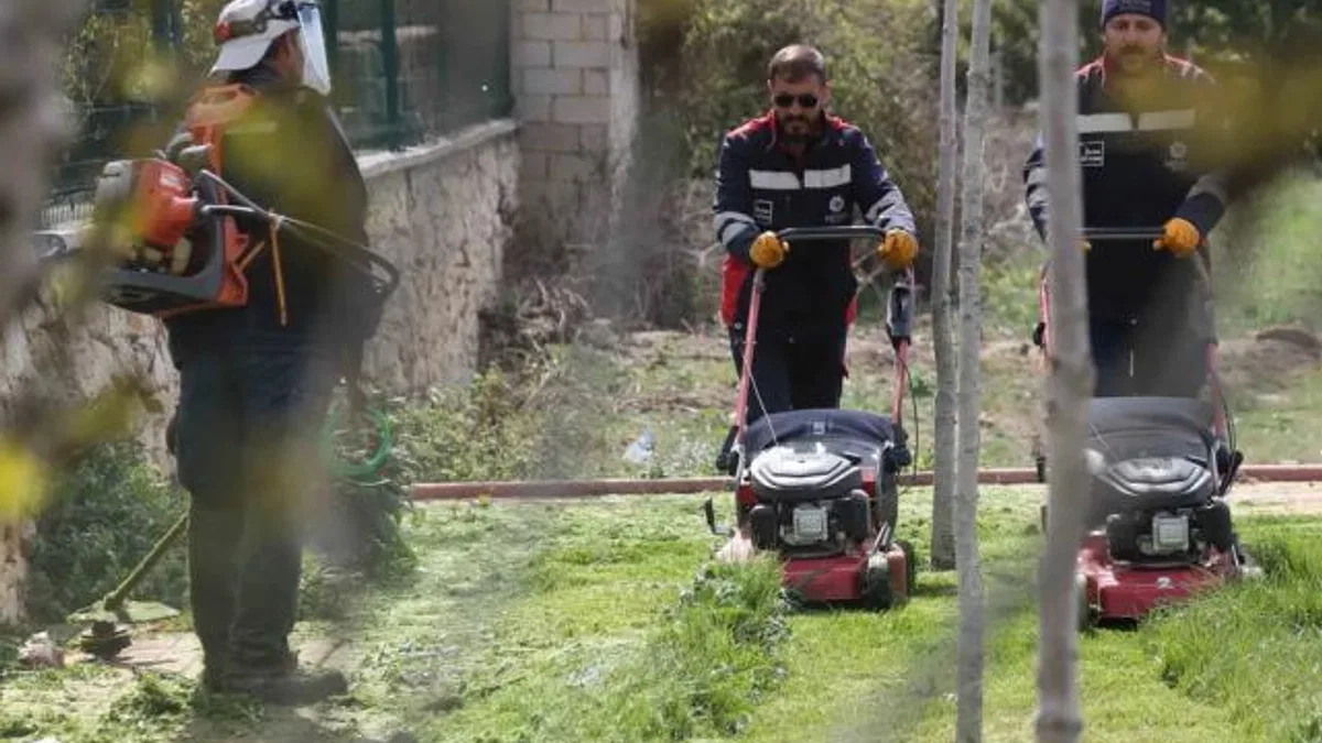 Konya’da park ve bahçelerine bahar dokunuşu