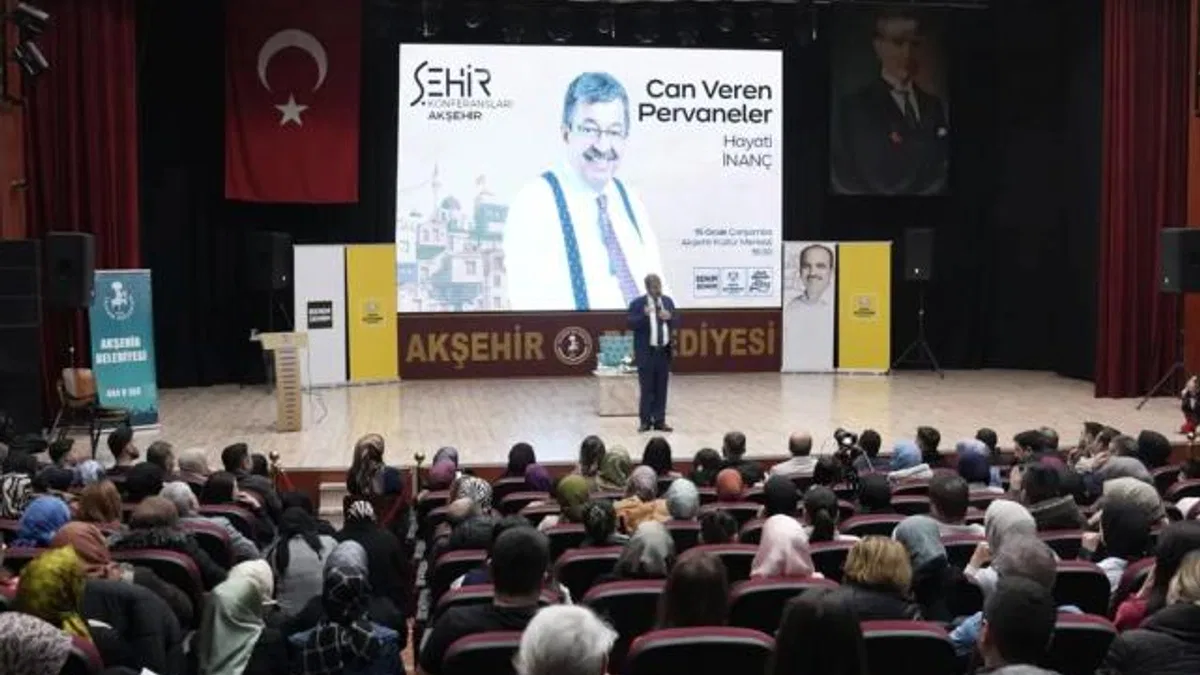 Hayati İnanç ve Dursun Ali Erzincanlı Konyalılarla buluştu