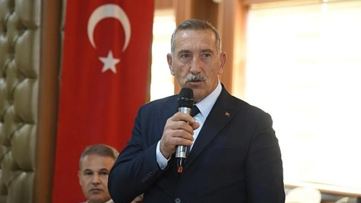 Kahramankazan Belediyesi’nin ev sahipliğinde Bürokrat Ankaralılar Derneği (BADER) üyelerine yönelik kahvaltı programı düzenlendi.